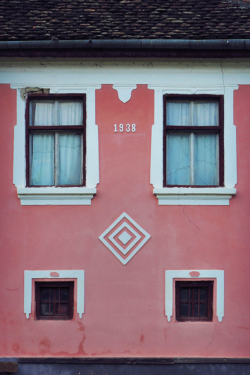 Arhitectura caselor traditionale din Cobor, Judetul Brasov