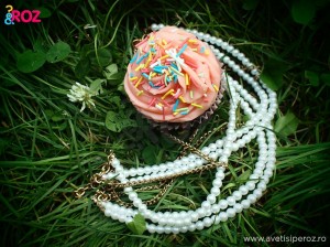 cupcake-roz-si-perle