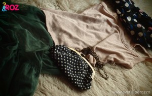 fusta-verde-si-accesorii-buline