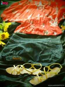 fusta-de-blugi-si-bluza-rosie