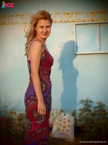 rochie-roz-de-plaja.