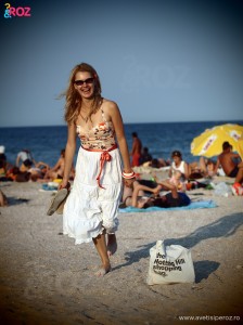 tinuta-cu-un-costum-de-baie-intreg