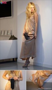 rochie nude margiela si geanta manusa