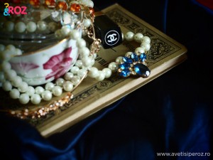 brosa-vintage-si-perle