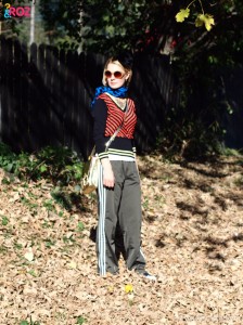 bluza-cu-dungi-si-pantaloni-trening