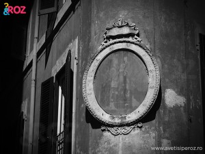 pe strazi in roma foto alb negru