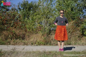 fusta cu model geometric