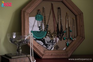 panou pentru coliere