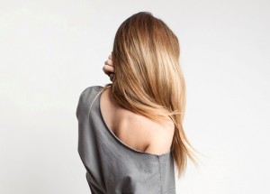 casual blonde look