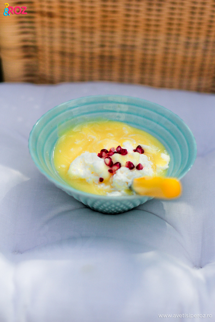 desert cu vanilie si rodie