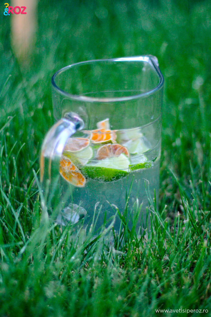 limonada si iarba verde