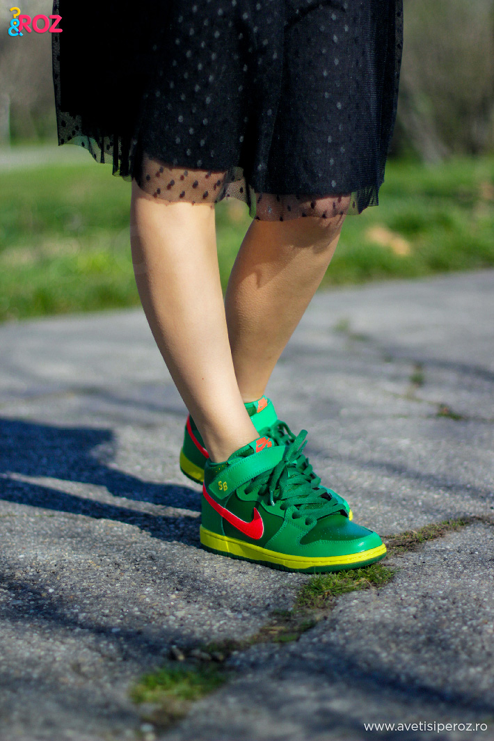 nike-si-rochie-noa-noa-dantela