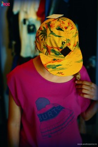 tricou si sapca