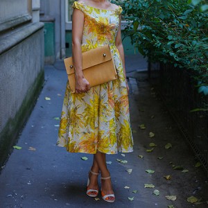 rochie galbena asos si sandale aldo