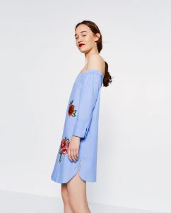 rochie albastra zara cu broderie