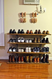 diy rafturi pantofi