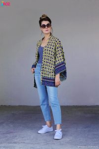 tinuta cu kimono si blugi