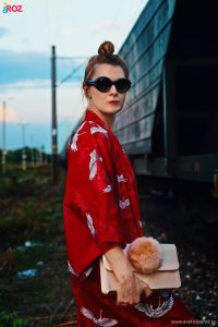 kimono rosu cu cocori