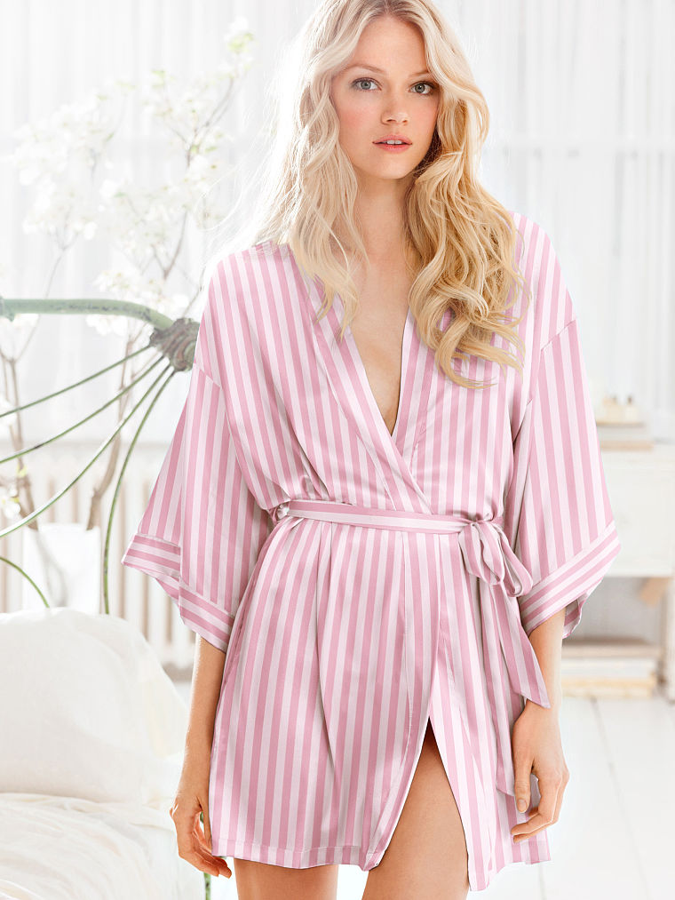 kimono-cu-dungi