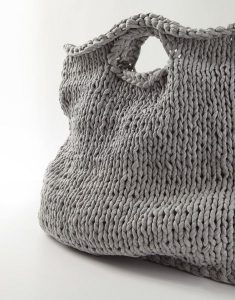 sacosa-crosetata