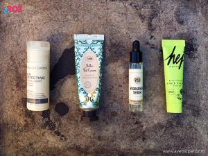 ia variante mini ale produselor cosmetice