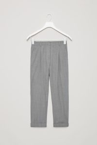pantaloni cos reducere