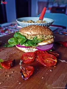 reteta de burger cu halloumi