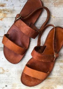sandale grecesti din piele