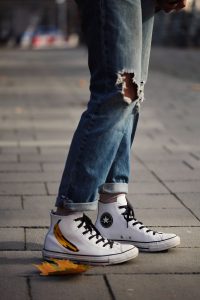jeans and warhol converse