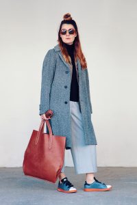 minimalist outfit