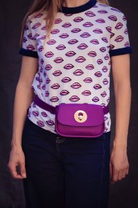casual outfit with jeans and waist bag
