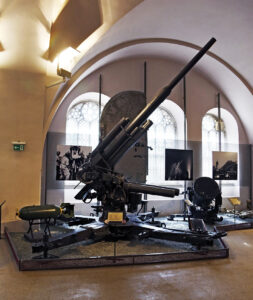 tun flak muzeul militar viena