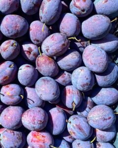 prune din piata